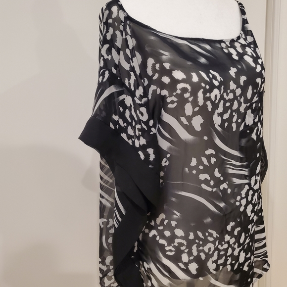 Love Culture One Size Sheer Top - Picture 2 of 5